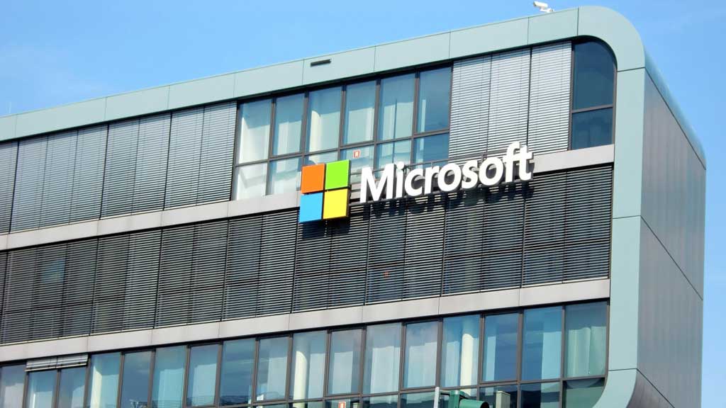 Microsoft заменит календарь и почту Outlook в Windows 10 "Монархом"